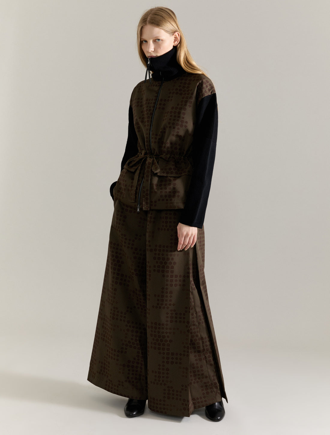 JACKET in KHAKI, image 2