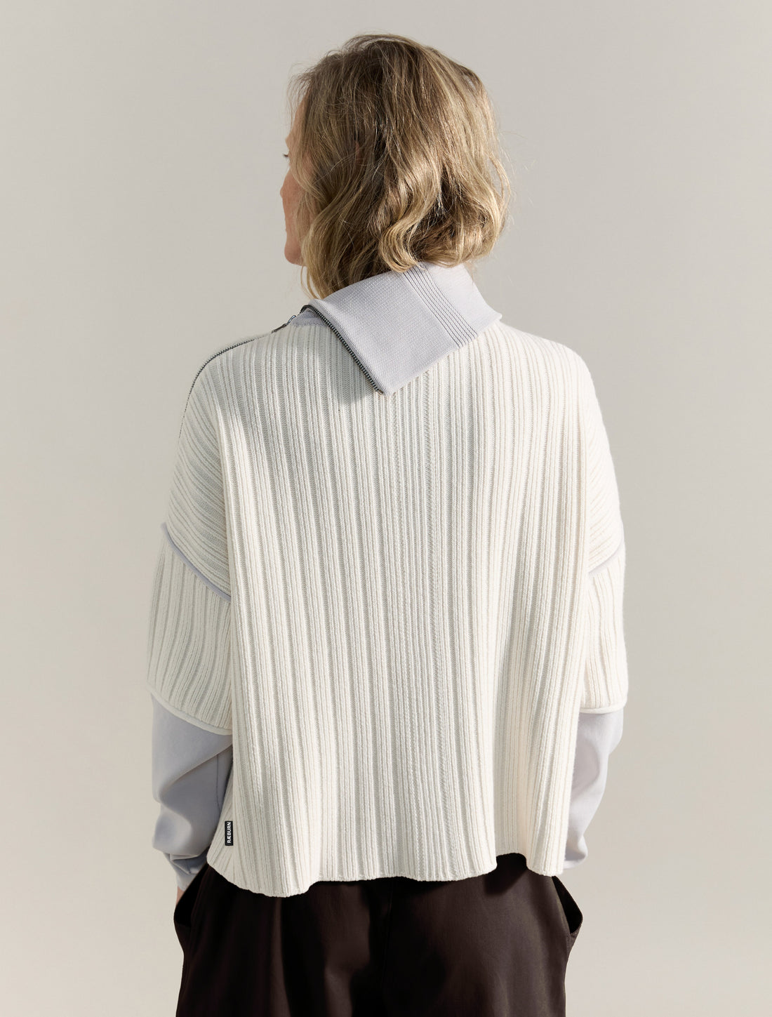 COLOUR-BLOCK SWEATER in WHITE, image 4