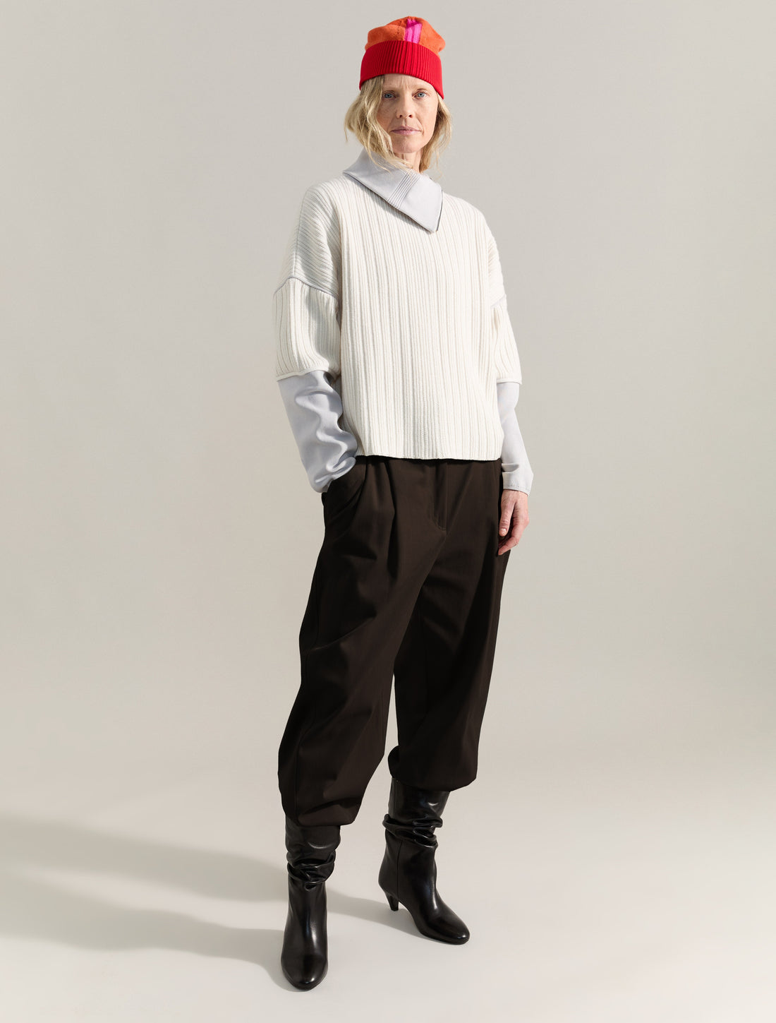 COLOUR-BLOCK SWEATER in WHITE, image 5