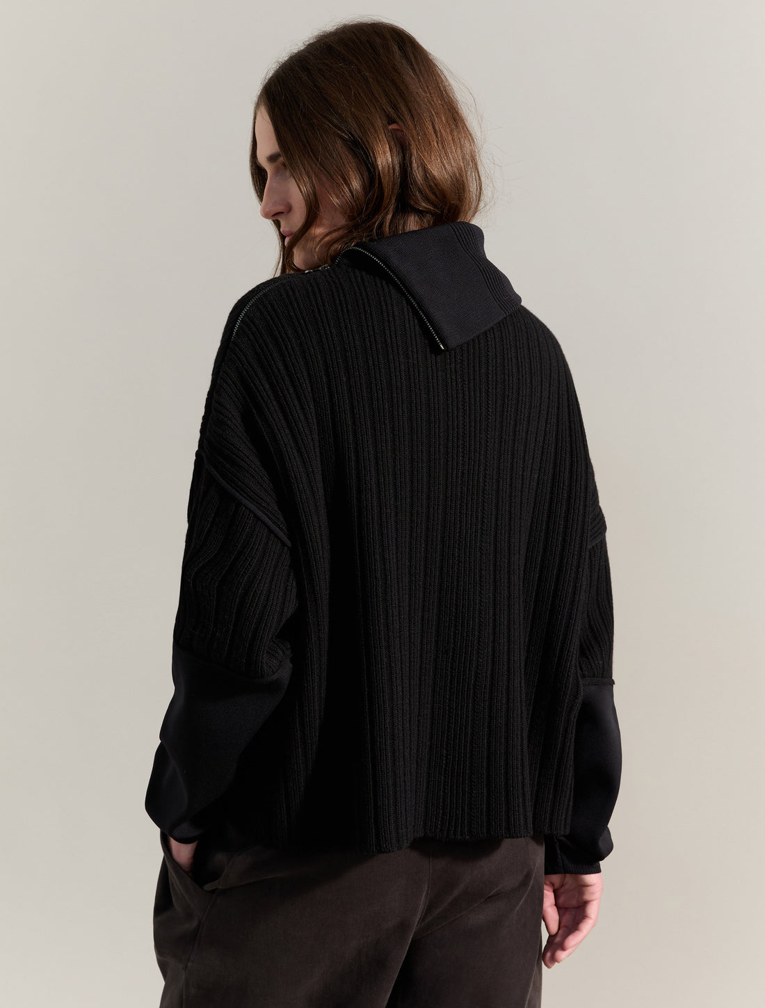 COLOUR-BLOCK SWEATER in BLACK, image 5
