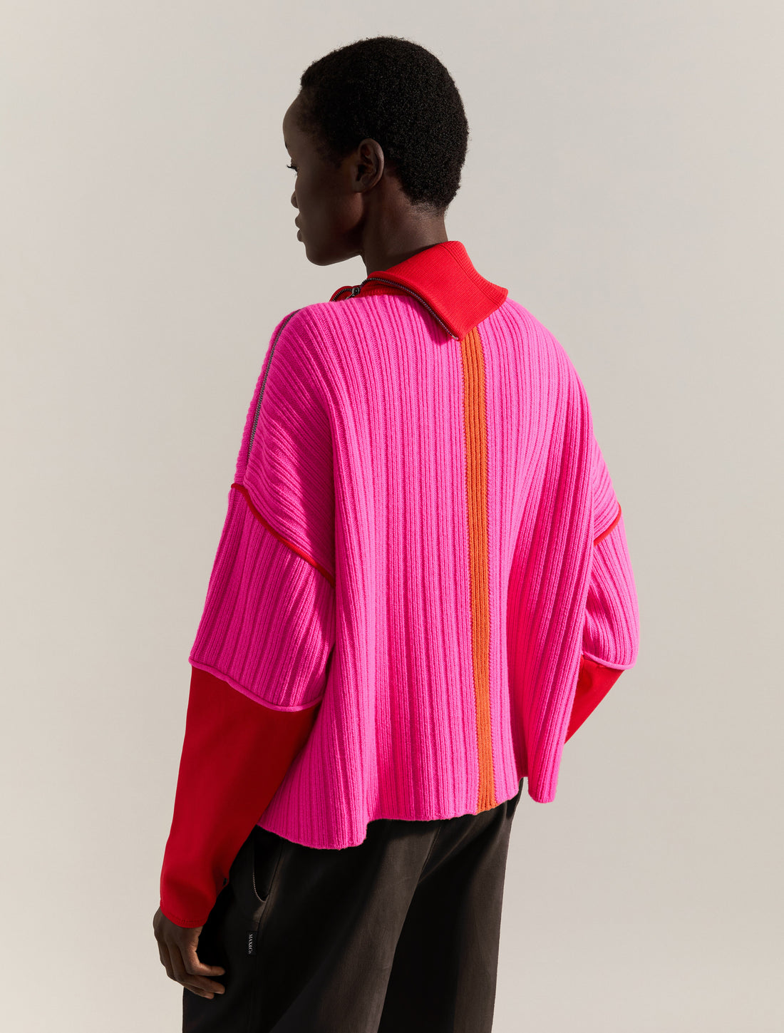 COLOUR-BLOCK SWEATER in FUSCHIA, image 5
