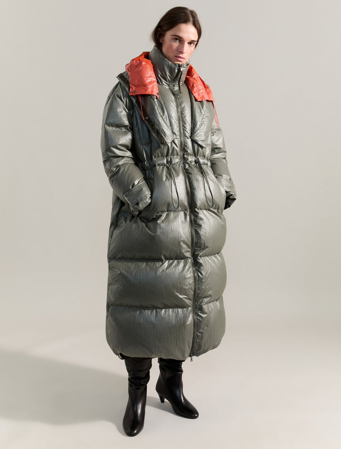 Piece 13 in KHAKI, image 1